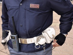 divise-storiche-Polizia-di-Stato