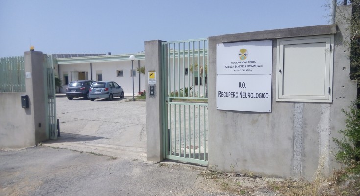 CENTRO-NEUROLOGICO-LOCRI-STRUTTURA-735x400