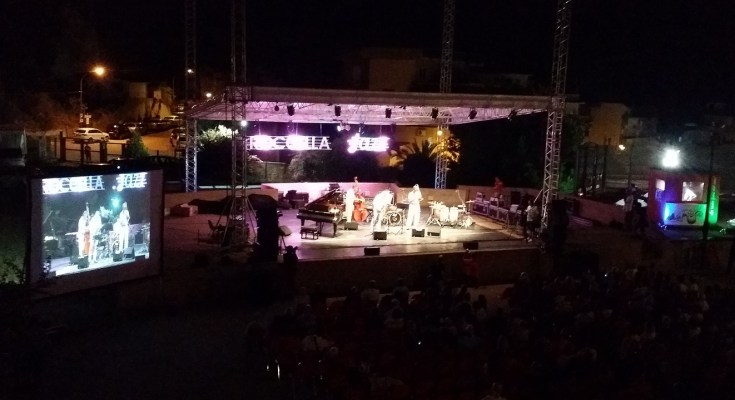 roccella-jazz-2016-palcoscenico