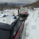 Furgone con medicinali rimane bloccato nella neve: soccorso dai Carabinieri